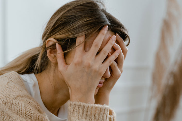 10 Red Flags You’re in a Relationship With  a Narcissist